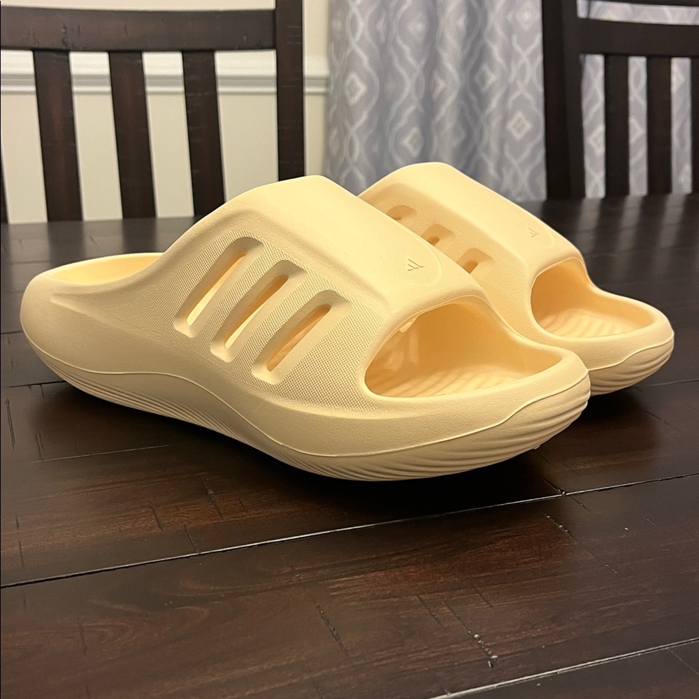 Adidas Adifom IIInfinity Slides Sandals Shoes Warm Vanilla JH8019 Mens Size 11